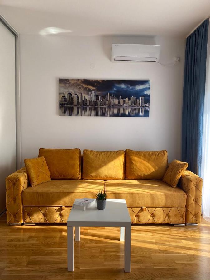 Comfort Studio With Sea View And Swimming Pool Bečići Dış mekan fotoğraf