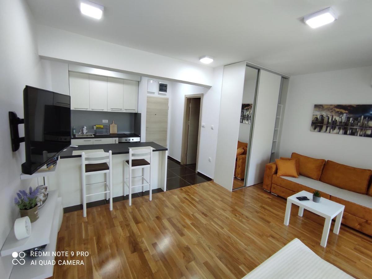 Comfort Studio With Sea View And Swimming Pool Bečići Dış mekan fotoğraf
