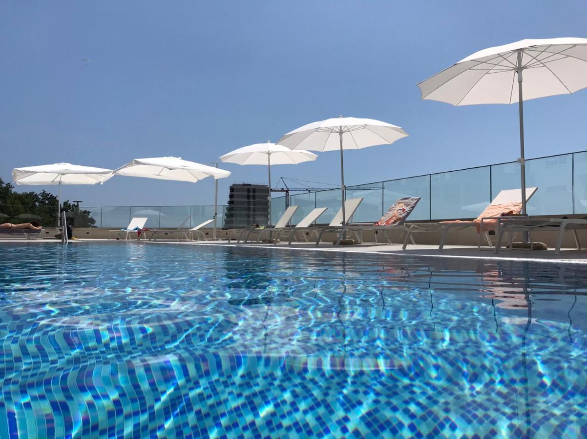 Comfort Studio With Sea View And Swimming Pool Bečići Dış mekan fotoğraf
