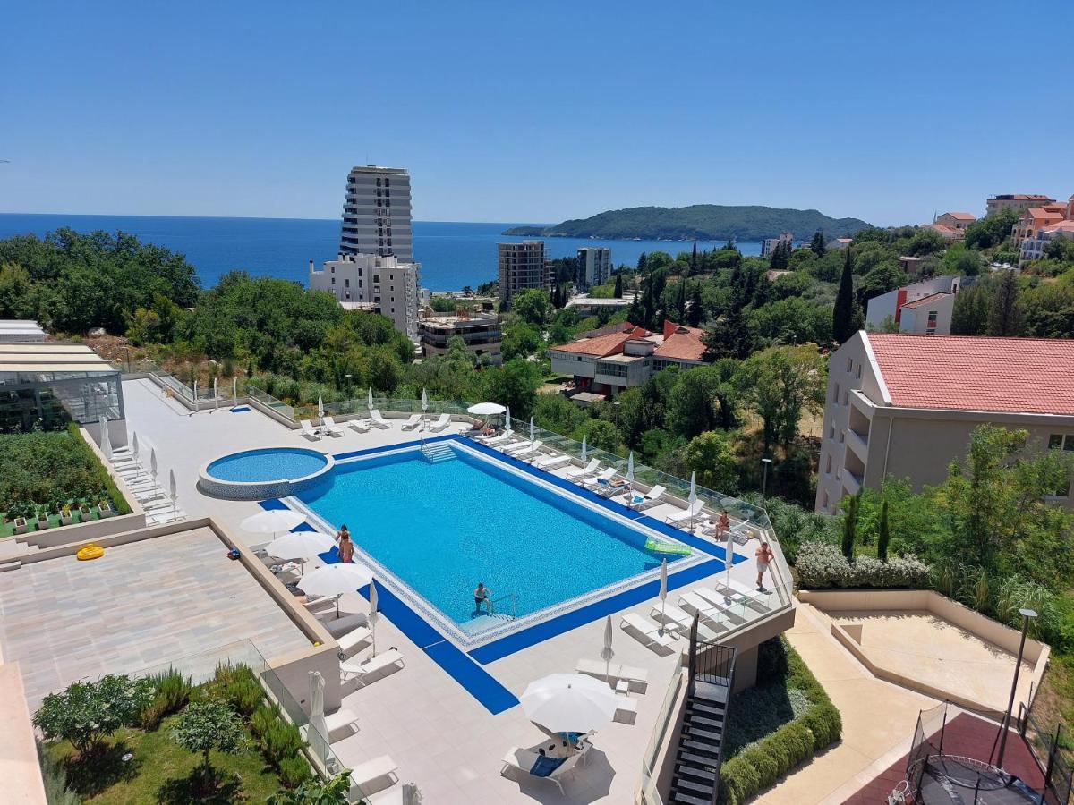 Comfort Studio With Sea View And Swimming Pool Bečići Dış mekan fotoğraf